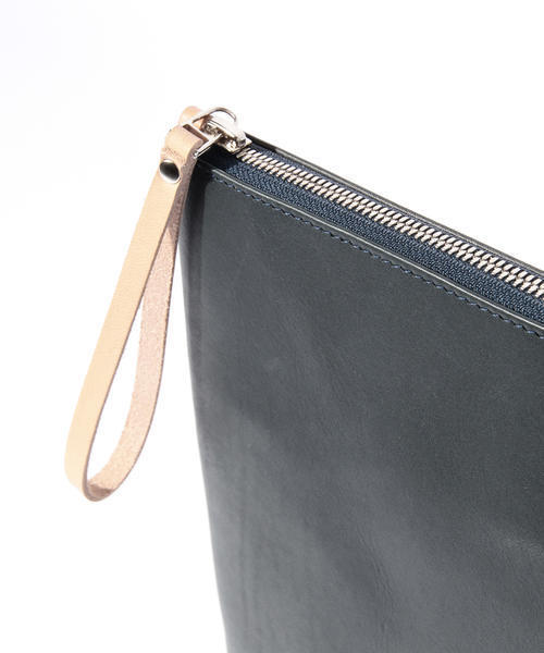 B:MING by BEAMS（ビーミングバイビームス）の「buddy / Fang leather clutch（クラッチバッグ・メンズ・グレー/ブラウン系その他/ネイビー/ホワイト/ブラック・ONE SIZE）」の18枚目の写真