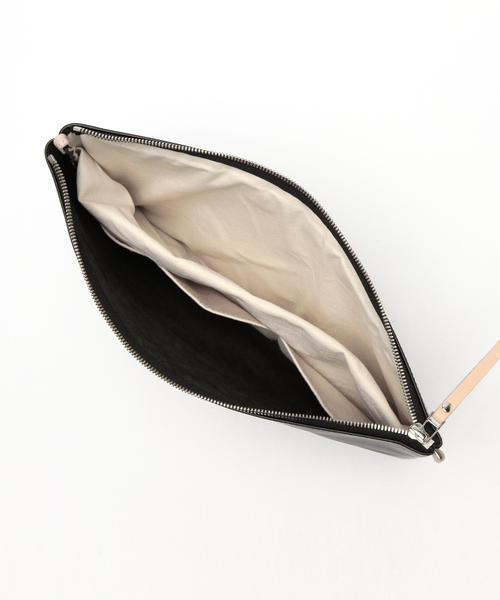 B:MING by BEAMS（ビーミングバイビームス）の「buddy / Fang leather clutch（クラッチバッグ・メンズ・グレー/ブラウン系その他/ネイビー/ホワイト/ブラック・ONE SIZE）」の12枚目の写真