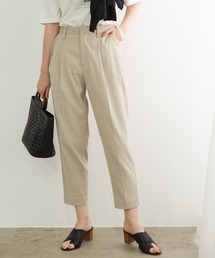 夏のベージュパンツコーデ 最新 地味見えしないおしゃれな色の合わせ方 Zozotown