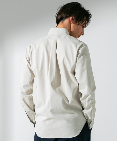 UNITED TOKYO（ユナイテッドトウキョウ）の「シャークスキンボタンダウンロングスリーブシャツ（シャツ/ブラウス・メンズ・オフホワイト/ベージュ/ネイビー/グリーン・1/2/3）」の13枚目の写真