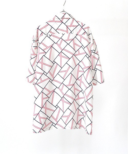 UP START（アップスタート）の「オプティカル総柄オーバーサイズシャツ（シャツ/ブラウス・メンズ・ホワイト系その他/ブラック系その他/ピンク系その他・MEDIUM/LARGE）」の11枚目の写真
