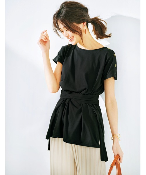 GeeRA(ジーラ)の「ボタン付ベルトデザインチュニック(Tシャツ/カットソー・レディース・ブラック/レッド系その他/オフホワイト・SMALL/XX-LARGE/MEDIUM/X-LARGE/LARGE)」の10枚目の写真