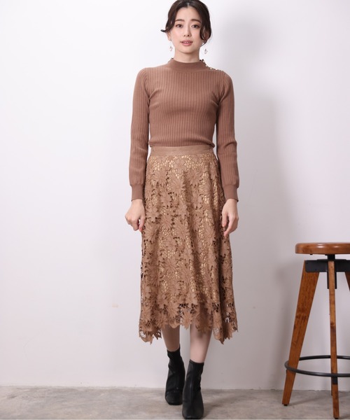 TRUDEA(トルディア)の「スエード刺繍レースフレアスカート(スカート・レディース・ピンク/ブラウン/モカ/ブラック・LARGE/SMALL/MEDIUM)」の8枚目の写真