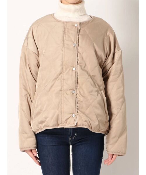 GYDA（ジェイダ）の「【ZOZO限定】裏ボアリバーシブルキルティングブルゾン（ブルゾン・レディース・ベージュ/カーキ・FREE）」の14枚目の写真