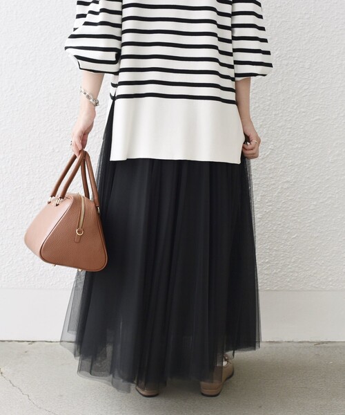 SHIPS（シップス）の「*ZOZO限定* 〈手洗い可能〉チュール エアリー ロングスカート◇（スカート・レディース・ライトグレー/ライトブルー/ベージュ/ネイビー/ダークグレー/ブラウン/オリーブ/ワインレッド/ブラック/パープル・SMALL/MEDIUM）」の21枚目の写真