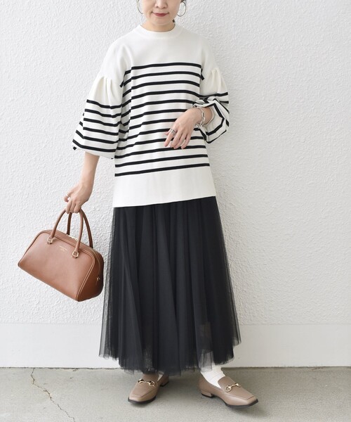 SHIPS（シップス）の「*ZOZO限定* 〈手洗い可能〉チュール エアリー ロングスカート◇（スカート・レディース・ライトグレー/ライトブルー/ベージュ/ネイビー/ダークグレー/ブラウン/オリーブ/ワインレッド/ブラック/パープル・SMALL/MEDIUM）」の16枚目の写真