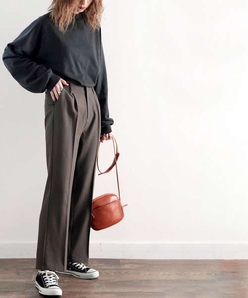 classicalelf（クラシカルエルフ）の「美シルエット。リネンライクセンタープレスパンツ（スラックス・レディース・ブラック/モカ/アイボリー/イエロー/ブラウン・MEDIUM/X-LARGE/LARGE/SMALL）」の20枚目の写真