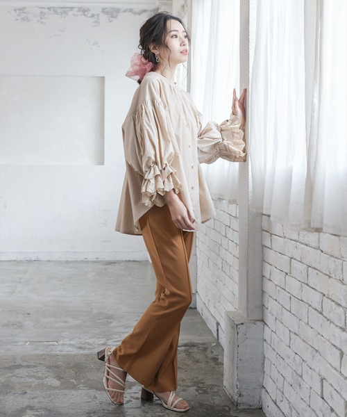 clear（クリア）の「ピンタックフレアパンツ（スラックス）」 - WEAR