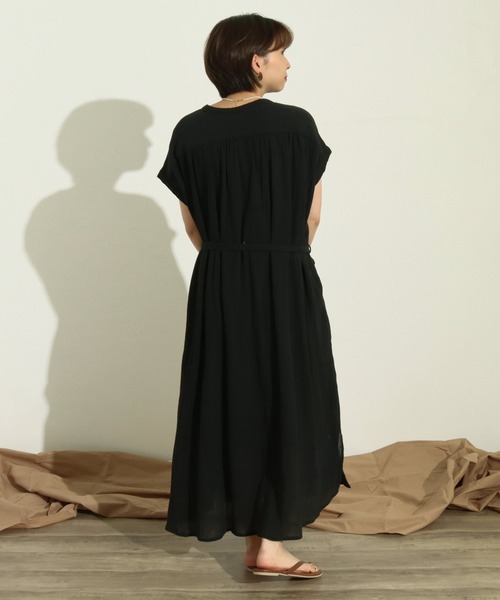 Factor=（ファクターイコール）の「クレープボリュームシャツロングワンピース（シャツワンピース・レディース・ミント/ブラック・FREE）」の7枚目の写真