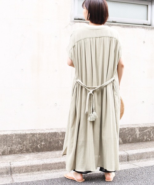 Factor=（ファクターイコール）の「クレープボリュームシャツロングワンピース（シャツワンピース・レディース・ミント/ブラック・FREE）」の22枚目の写真