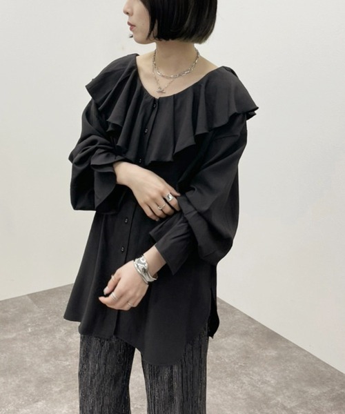 apres jour mignon(アプレジュールミニョン)の「ラッフルエリブラウス 【ZOZOTOWN限定アイテム】(シャツ/ブラウス・レディース・ブラック/オフホワイト/ブルー系その他・フリー/X-LARGE)」の13枚目の写真