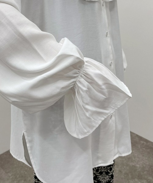 apres jour mignon(アプレジュールミニョン)の「ラッフルエリブラウス 【ZOZOTOWN限定アイテム】(シャツ/ブラウス・レディース・ブラック/オフホワイト/ブルー系その他・フリー/X-LARGE)」の12枚目の写真