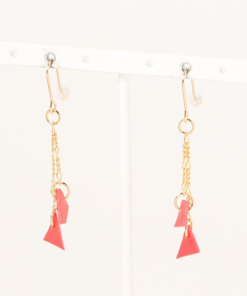 tone(トーン)の「【atelier*mio】クレイレザー pierce(ピアス(両耳用)・レディース・ブラック/パープル/オリーブ/イエロー/ブルー/コーラルピンク・FREE)」の6枚目の写真
