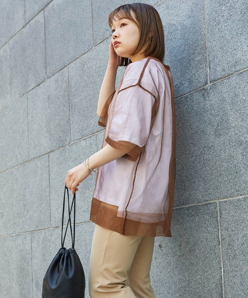 mikke（ミッケ）の「シアーニットプルオーバー（Tシャツ/カットソー・レディース・ブラウン/ピンク/ライトベージュ・FREE）」の4枚目の写真