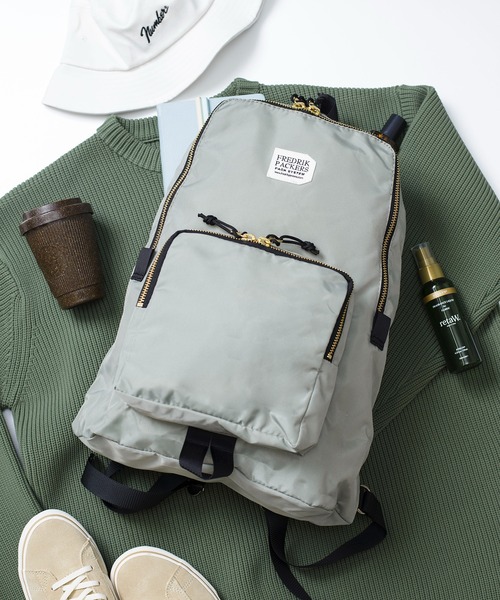 FREDRIK PACKERS(フレドリックパッカーズ)の「【FREDRIK PACKERS】SNUG PACK リュックサック バックパック デイパック フレドリックパッカーズ(バックパック/リュック・レディース・ブラック/チャコールグレー/ネイビー/カーキ/シルバーグレー/グリーン・FREE)」の14枚目の写真