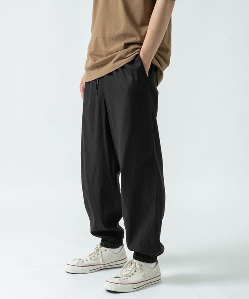 ITEMS URBANRESEARCH（アイテムズ アーバンリサーチ）の「麻レーヨン ストレッチイージーパンツ（その他パンツ・メンズ・ベージュ/グリーン/カーキ/ブラック・MEDIUM/LARGE）」の6枚目の写真