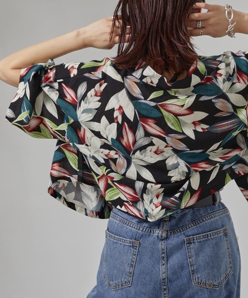 PUBLUX（パブリュクス）の「【PUBLUX/パブリュクス】ボタニカル開襟シャツ　アロハシャツ/花柄シャツ（シャツ/ブラウス・レディース・ブラック・ﾌﾘ-）」の17枚目の写真