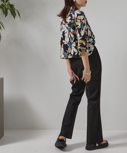 PUBLUX（パブリュクス）の「【PUBLUX/パブリュクス】ボタニカル開襟シャツ　アロハシャツ/花柄シャツ（シャツ/ブラウス・レディース・ブラック・ﾌﾘ-）」の4枚目の写真