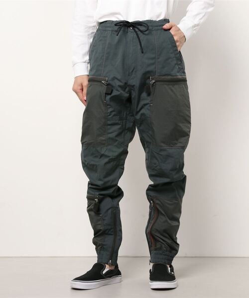 G-STAR（ジースター）の「3D PM TRAINER CARGO PANTS/カーゴパンツ/リラックステーパード（カーゴパンツ・メンズ・グレー系その他・28inch/34inch/29inch/30inch/32inch/31inch/27inch/33inch）」の7枚目の写真