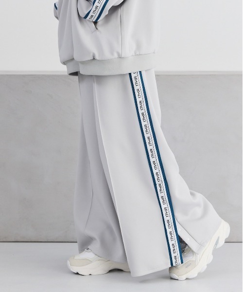 17HR（セブンティーンアワーズ）の「【ユニセックス】トラックパンツ(セットアップ可)（その他パンツ・レディース・ブラック/ブルー/ホワイト/イエロー/ライトグレー/チャコールグレー・FREE/MEDIUM/LARGE）」の4枚目の写真