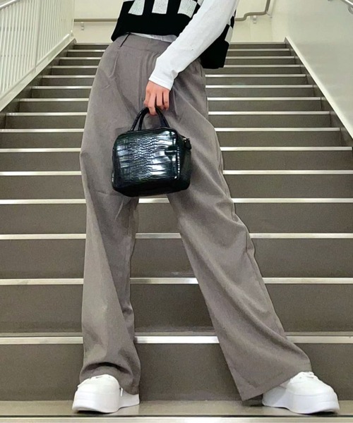 WEGO(ウィゴー)の「WEGO/タックワイドスラックス(スラックス・レディース・ブラック/ブラウン/グレー/ベージュ系その他2・FREE)」の3枚目の写真