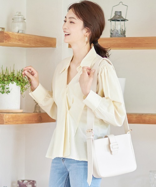 Cookie Chocolate（クッキーチョコレート）の「変形デザインシャツ《bibiroom select》（シャツ/ブラウス・レディース・ホワイト/イエロー・M）」の2枚目の写真