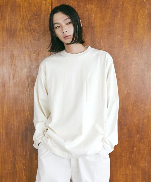 nowm（ノウム）の「【nowm】MERCERISED COTTON LOOSE BOX POCKET LONG SLEEVE TEE / ルーズ ポケットロングT（Tシャツ/カットソー・メンズ・ホワイト/ブラック/ダークネイビー・M/L）」の2枚目の写真