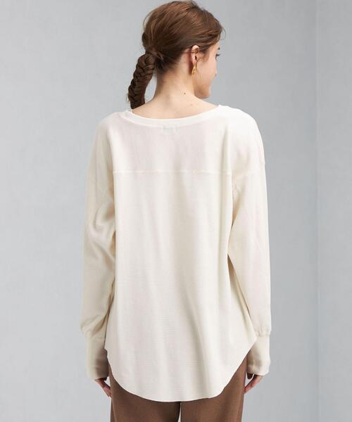 green label relaxing(グリーンレーベルリラクシング)の「裾ラウンド ワッフル プルオーバー カットソー(Tシャツ/カットソー・レディース・オフホワイト/ダークグレー/コバルトブルー・FREE)」の6枚目の写真