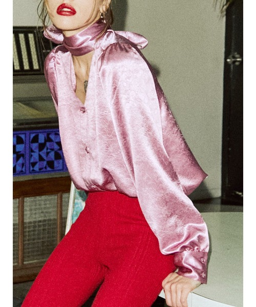 jouetie（ジュエティ）の「BIGリボンタイブラウス（シャツ/ブラウス・レディース・アイボリー/ブラック/ピンク/イエロー/ブルー/ベージュ・MEDIUM）」の6枚目の写真