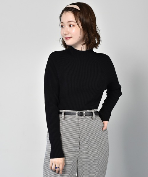 RETRO GIRL（レトロガール）の「リブハイネックニット（ニット/セーター・レディース・アイボリー/グリーン/オレンジ/ライトグレー/レッド/ブラック/マスタード/ダークブラウン/ダークグリーン/ライトグリーン・FREE）」の3枚目の写真