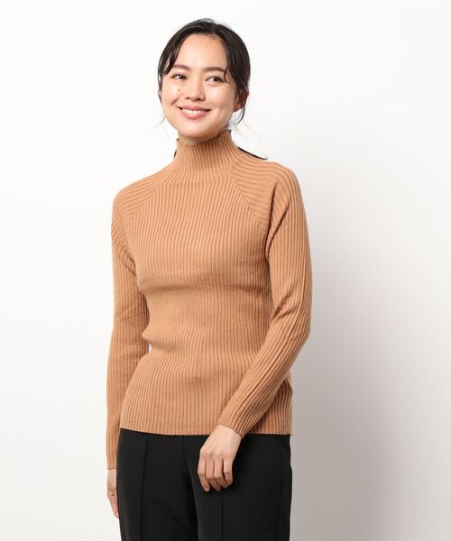 RETRO GIRL（レトロガール）の「リブハイネックニット（ニット/セーター・レディース・アイボリー/グリーン/オレンジ/ライトグレー/レッド/ブラック/マスタード/ダークブラウン/ダークグリーン/ライトグリーン・FREE）」の20枚目の写真