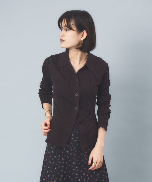 Rouge vif（ルージュヴィフ）の「【アンサンブル対応】ワイドリブポロニットカーディガン（カーディガン/ボレロ・レディース・ホワイト/サックスブルー/ダークブラウン/ブラック・フリー）」の3枚目の写真