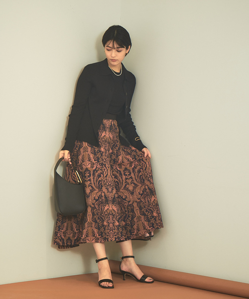 Rouge vif（ルージュヴィフ）の「【アンサンブル対応】ワイドリブポロニットカーディガン（カーディガン/ボレロ・レディース・ホワイト/サックスブルー/ダークブラウン/ブラック・フリー）」の11枚目の写真