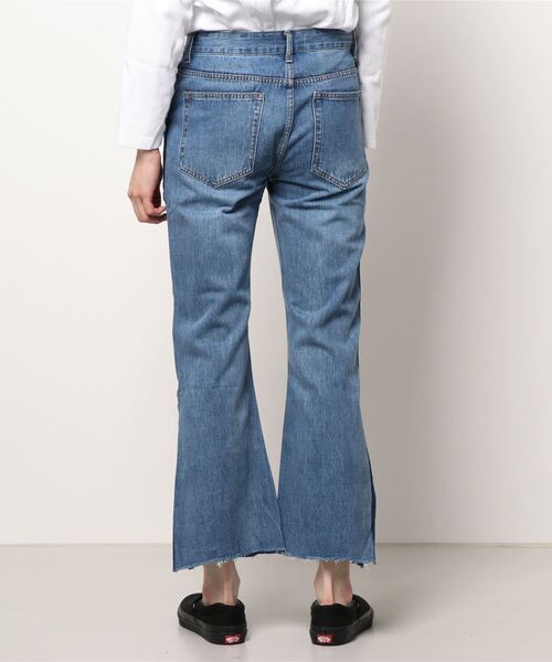 endevice（エンデヴァイス）の「スリット ブーツカット デニム（デニムパンツ・メンズ・ブルー・L/M）」の3枚目の写真