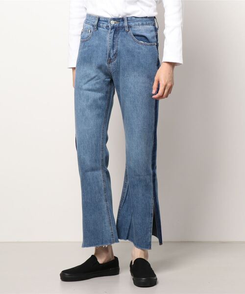 endevice（エンデヴァイス）の「スリット ブーツカット デニム（デニムパンツ・メンズ・ブルー・L/M）」の11枚目の写真