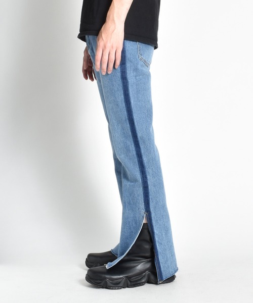 endevice（エンデヴァイス）の「スリット ブーツカット デニム（デニムパンツ・メンズ・ブルー・L/M）」の9枚目の写真