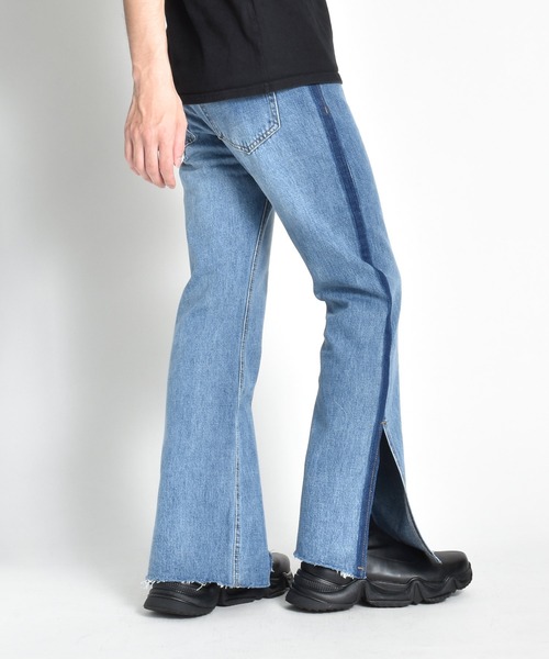 endevice（エンデヴァイス）の「スリット ブーツカット デニム（デニムパンツ・メンズ・ブルー・L/M）」の4枚目の写真