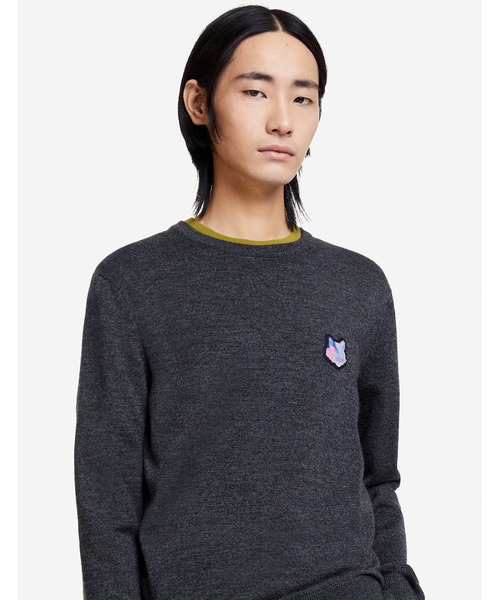 Maison Kitsune（メゾンキツネ）の「PIXEL FOX HEAD PATCH R-NECK PULLOVER（ニット/セーター・メンズ・ブラック系その他/ダークグリーン・S/M/L）」の3枚目の写真