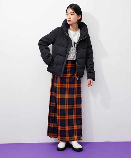 ADAM ET ROPE'（アダムエロペ）の「【アウトレット店舗・WEB限定】ダウンブルゾン（ダウンジャケット/コート・レディース・ブラック/ベージュ/ブルー系その他・FREE）」の17枚目の写真