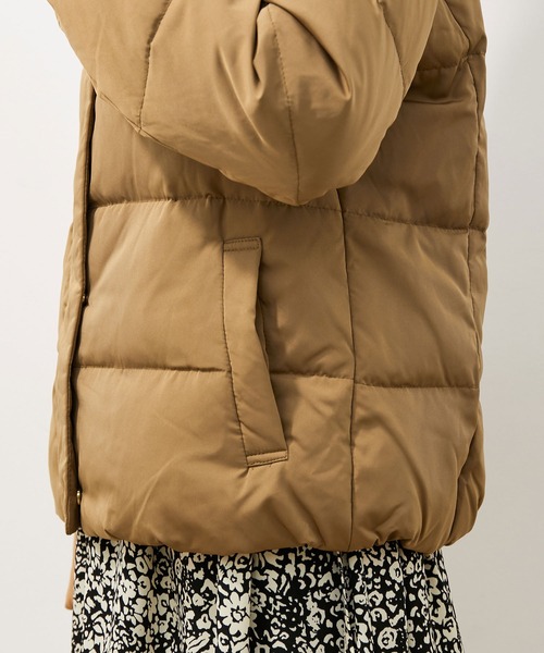 ADAM ET ROPE'（アダムエロペ）の「【アウトレット店舗・WEB限定】ダウンブルゾン（ダウンジャケット/コート・レディース・ブラック/ベージュ/ブルー系その他・FREE）」の8枚目の写真