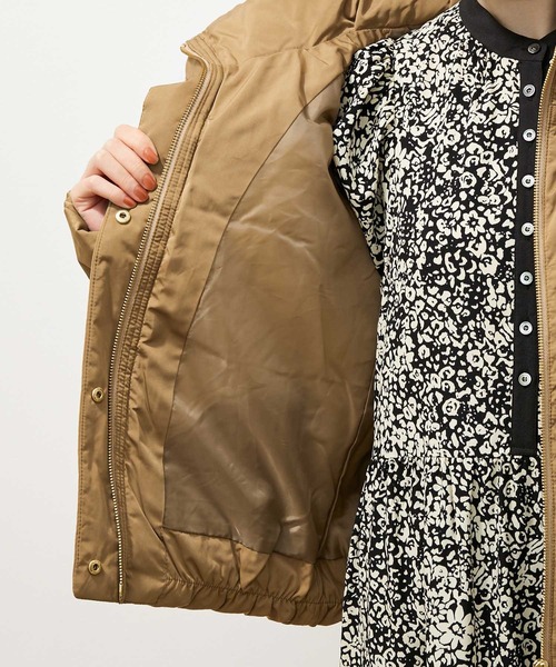 ADAM ET ROPE'（アダムエロペ）の「【アウトレット店舗・WEB限定】ダウンブルゾン（ダウンジャケット/コート・レディース・ブラック/ベージュ/ブルー系その他・FREE）」の10枚目の写真