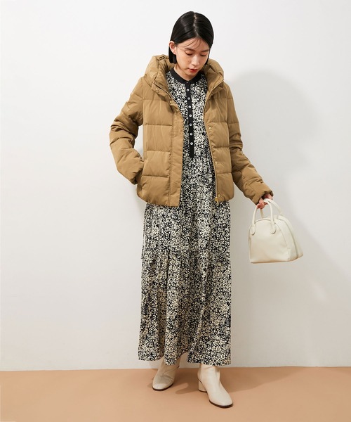 ADAM ET ROPE'（アダムエロペ）の「【アウトレット店舗・WEB限定】ダウンブルゾン（ダウンジャケット/コート・レディース・ブラック/ベージュ/ブルー系その他・FREE）」の16枚目の写真