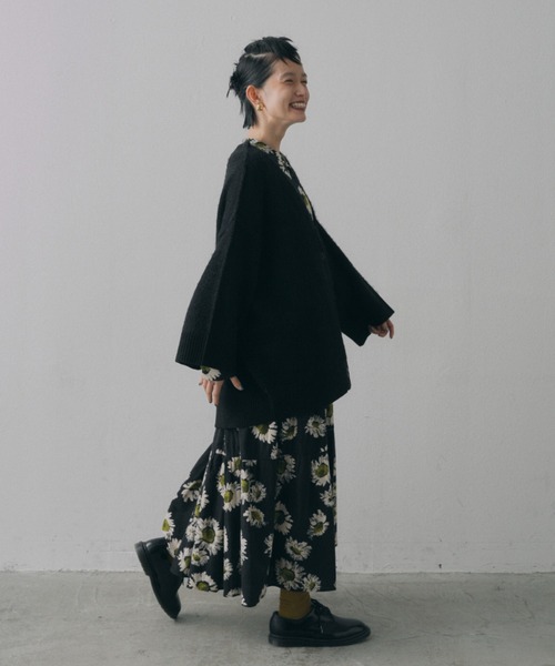 manana suerte（マニャーナスエルテ）の「オリジナルプリントティアードワンピース（ワンピース・レディース・ブラック/レッド/ブラック×ブルー・FREE）」の9枚目の写真