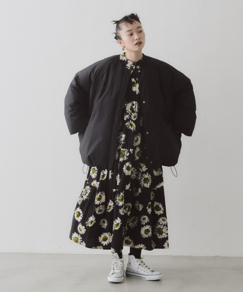 manana suerte（マニャーナスエルテ）の「オリジナルプリントティアードワンピース（ワンピース・レディース・ブラック/レッド/ブラック×ブルー・FREE）」の20枚目の写真