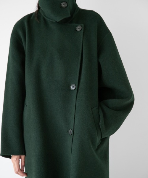 yuw（ユウ）の「W RIVER STAND COAT　237847（ステンカラーコート・レディース・ブラック/グリーン・FREE）」の5枚目の写真