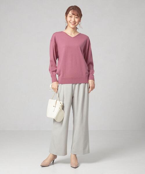 closet story(クローゼットストーリー)の「<closet story(クローゼットストーリー)>イージー Vネック ニット -ウォッシャブル-(ニット/セーター・レディース・ライトブルー/ピンク/ダークグレー・FREE)」の5枚目の写真