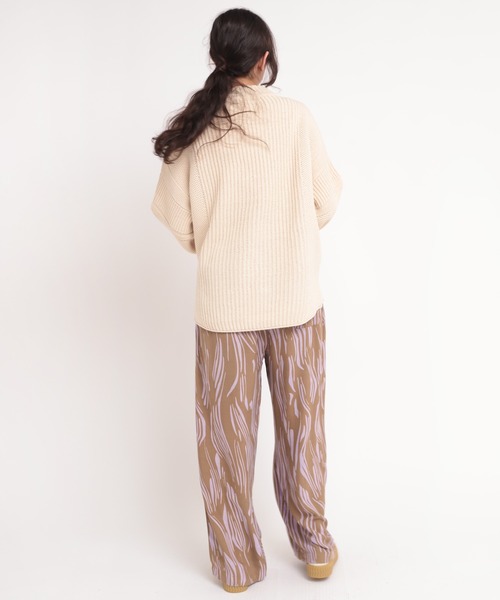 RNA-N（アールエヌエーエヌ）の「K2558 畦ハニカムプルオーバー（ニット/セーター・レディース・ブルー/キナリ/ブラック/ベージュ・MEDIUM）」の9枚目の写真