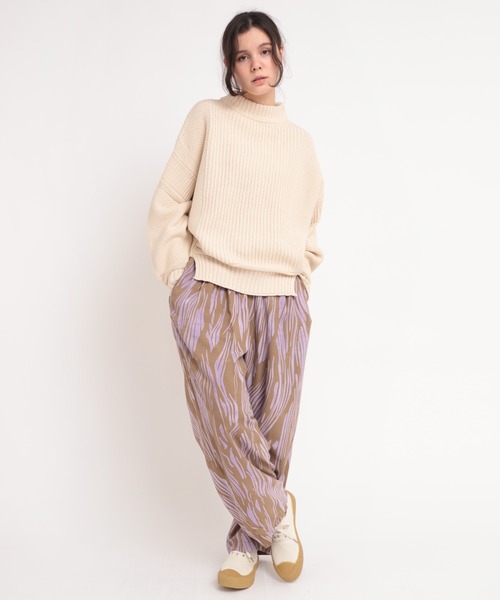 RNA-N（アールエヌエーエヌ）の「K2558 畦ハニカムプルオーバー（ニット/セーター・レディース・ブルー/キナリ/ブラック/ベージュ・MEDIUM）」の7枚目の写真