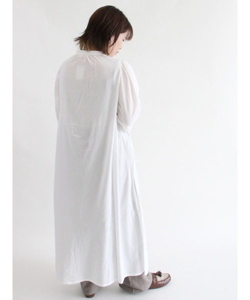 ehka sopo（エヘカソポ）の「ビブ付ワンピース（ワンピース・レディース・ブラック/グレー/オフホワイト・ﾌﾘ-）」の8枚目の写真