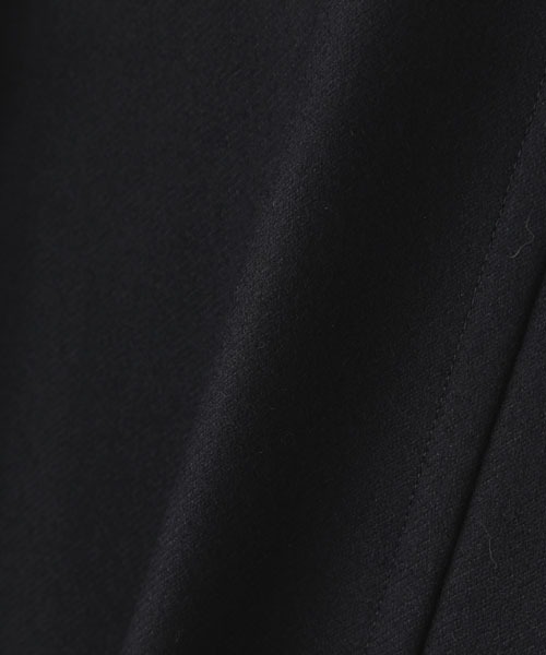 MARGARET HOWELL（マーガレットハウエル）の「MILLED SERGE（トレンチコート・レディース・ベージュ/ネイビー・1/2）」の14枚目の写真